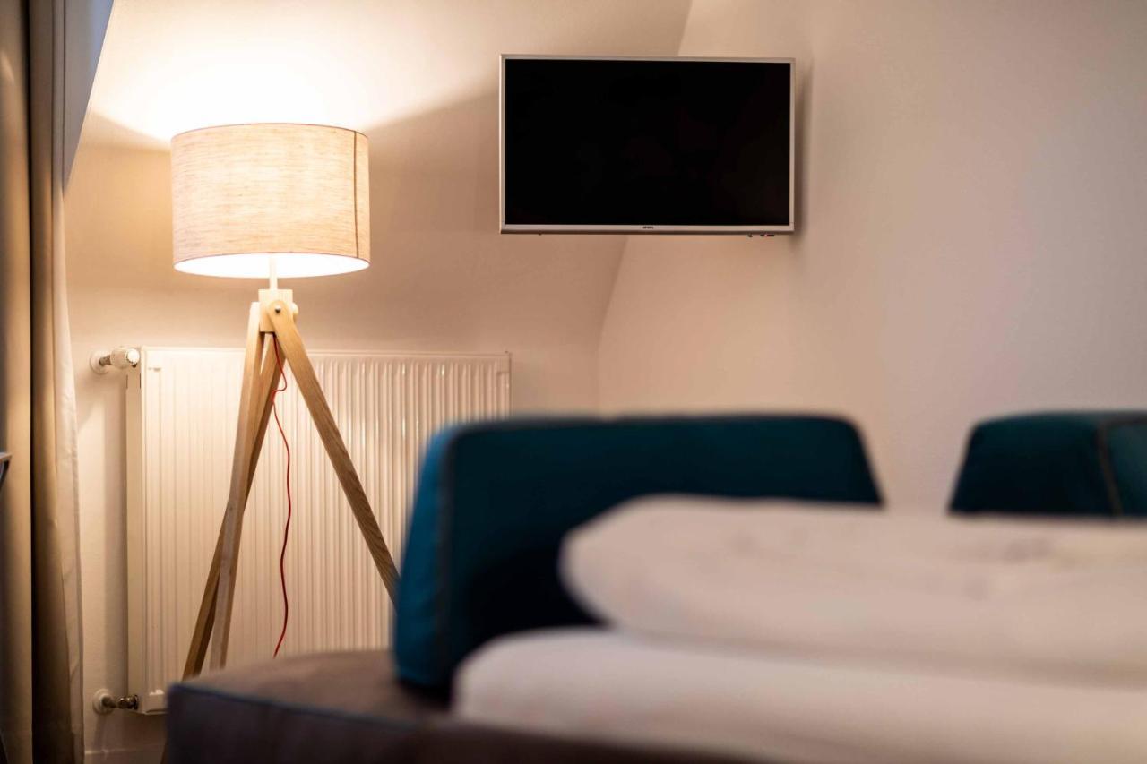Stay Cooper L Guesthouse Zum Loewen 梅拉诺 外观 照片