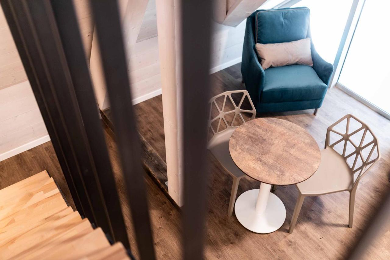 Stay Cooper L Guesthouse Zum Loewen 梅拉诺 外观 照片