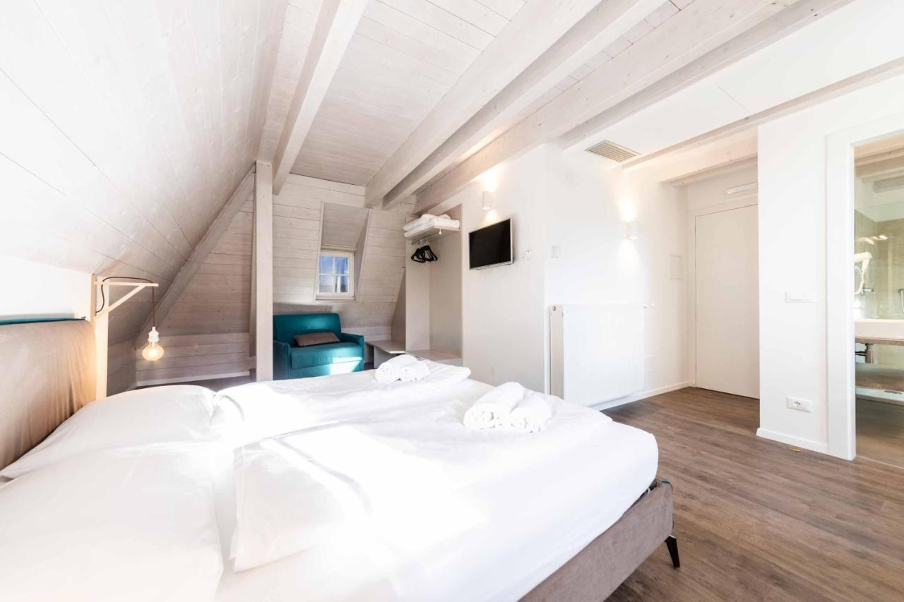 Stay Cooper L Guesthouse Zum Loewen 梅拉诺 外观 照片